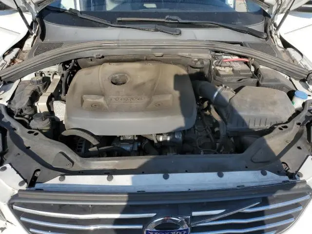 2017 VOLVO XC60 T5 DYNAMIC  