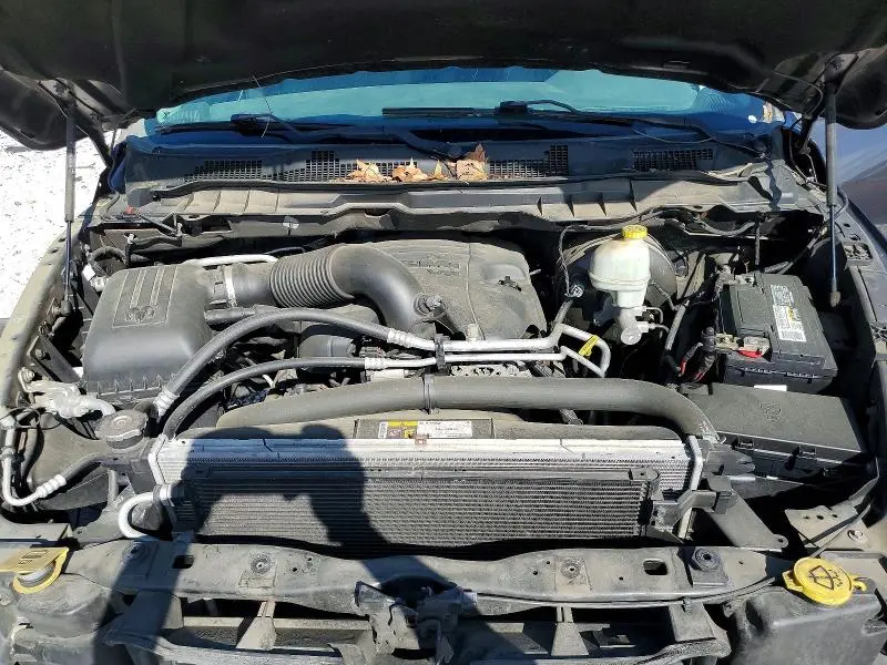 2014 RAM 1500 SLT  