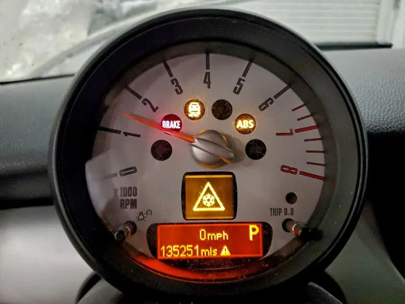 2012 MINI COOPER CLUBMAN  