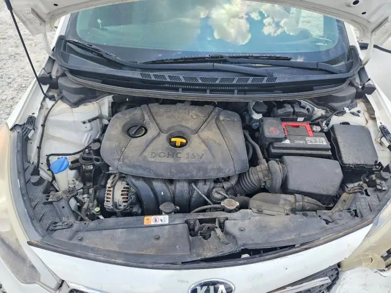 2015 KIA FORTE LX  