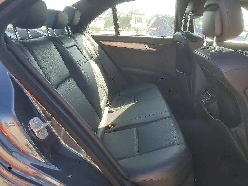 2013 MERCEDES-BENZ C 300 4MATIC  
