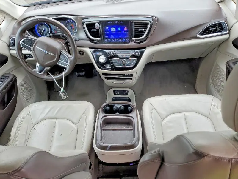 2017 CHRYSLER PACIFICA TOURING L  