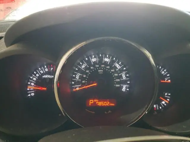 2011 KIA SOUL +  