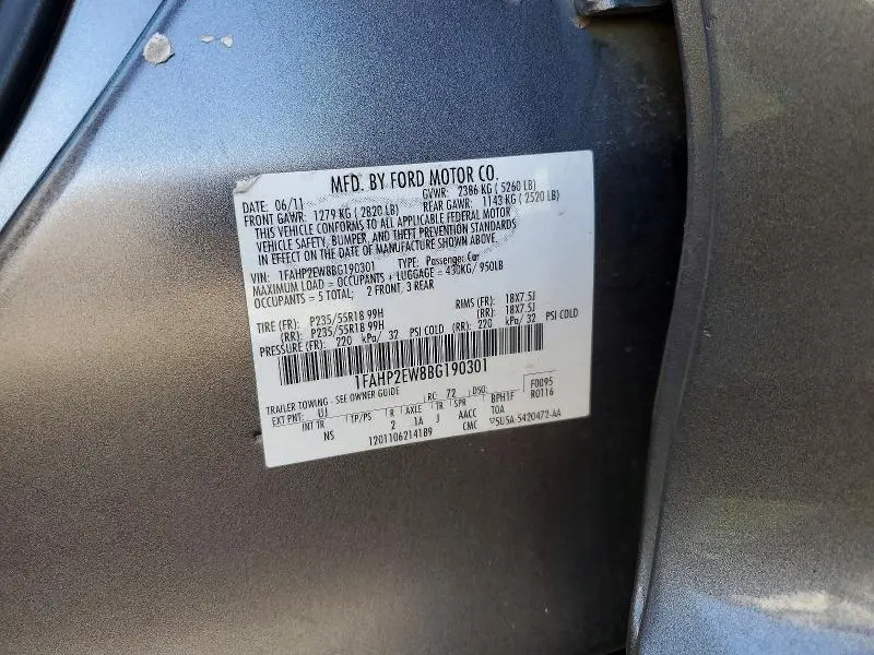 2011 FORD TAURUS SEL  