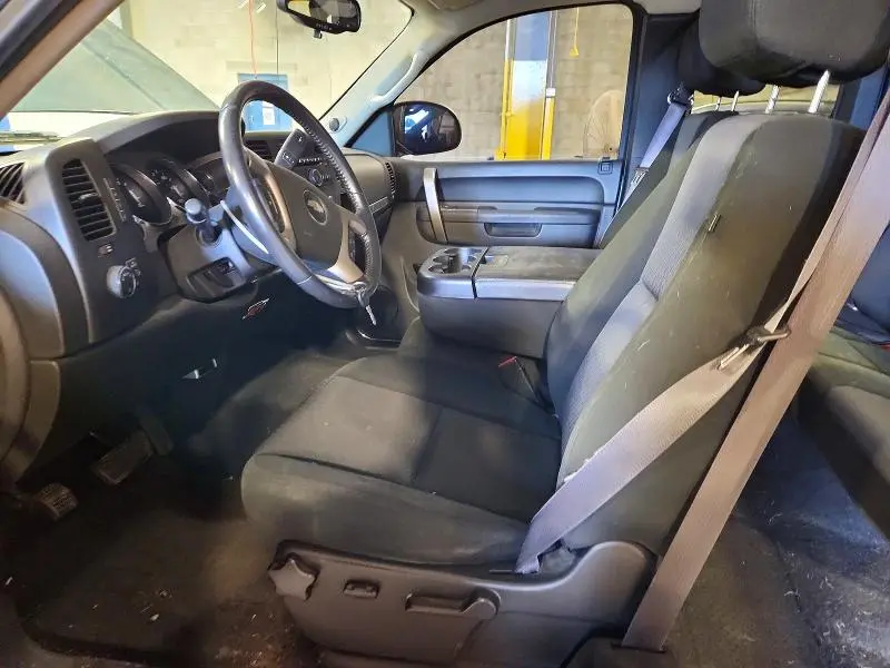2011 CHEVROLET SILVERADO K1500 LT  