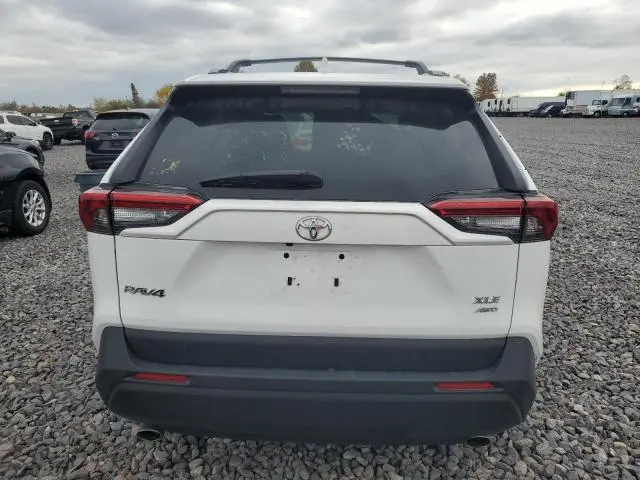 2024 TOYOTA RAV4 XLE  