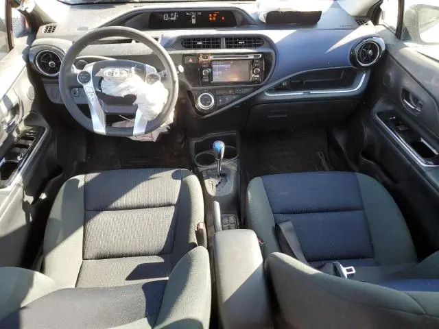2016 TOYOTA PRIUS C   