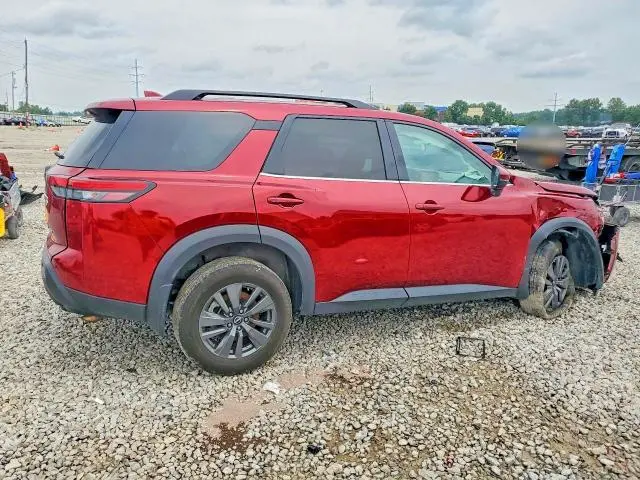 2022 NISSAN PATHFINDER SV  