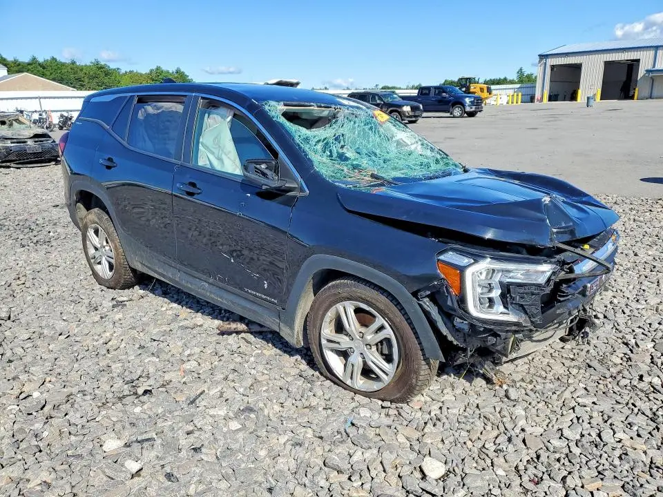 2022 GMC TERRAIN SLE  
