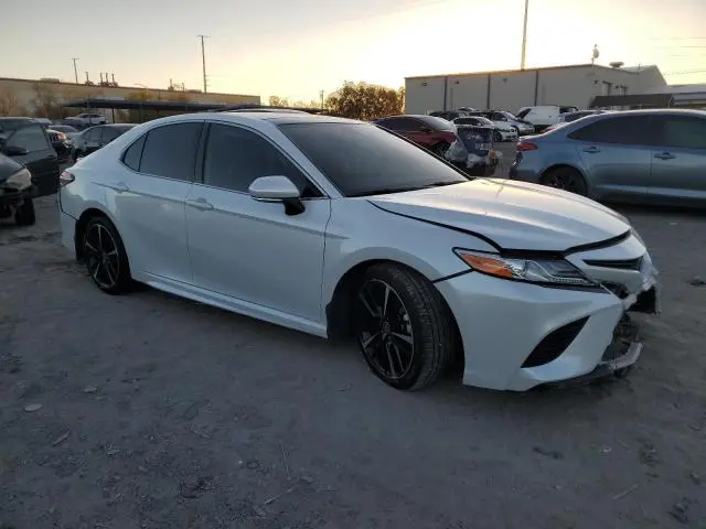2020 TOYOTA CAMRY XSE  