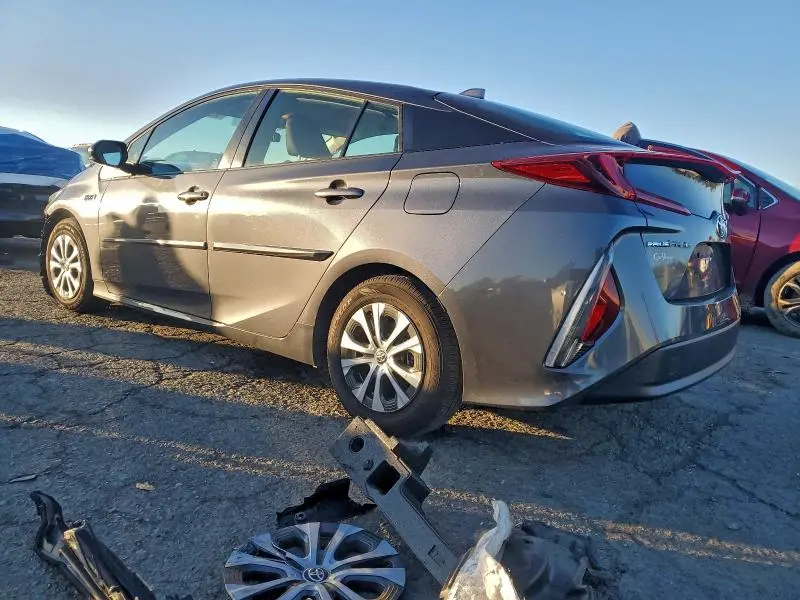 2021 TOYOTA PRIUS PRIME LE  
