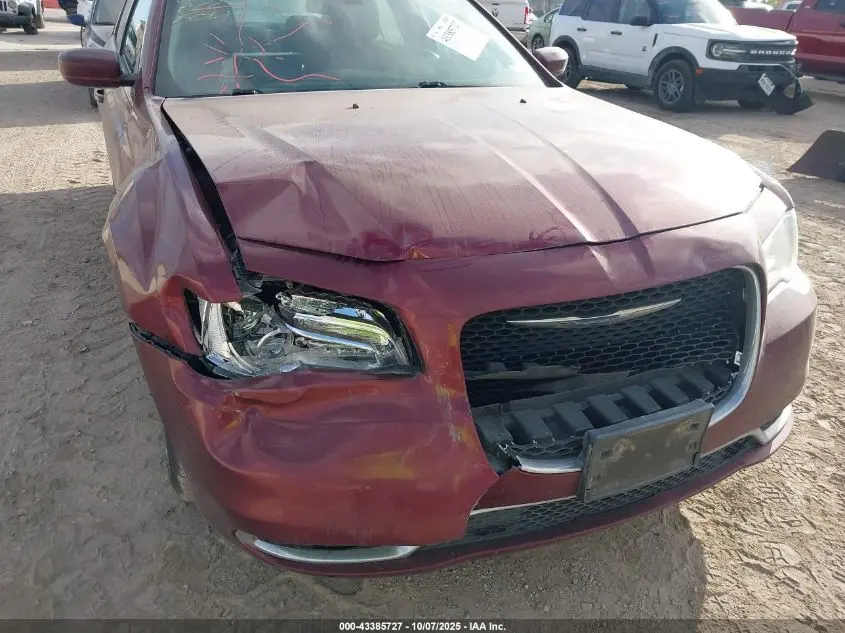 2018 CHRYSLER 300 TOURING