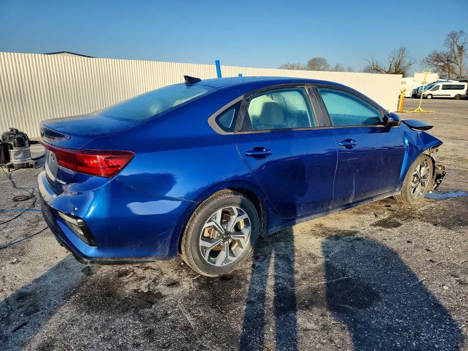 2019 KIA FORTE LXS  