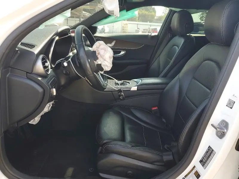 2019 MERCEDES-BENZ C 300  