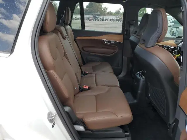 2024 VOLVO XC90 PLUS