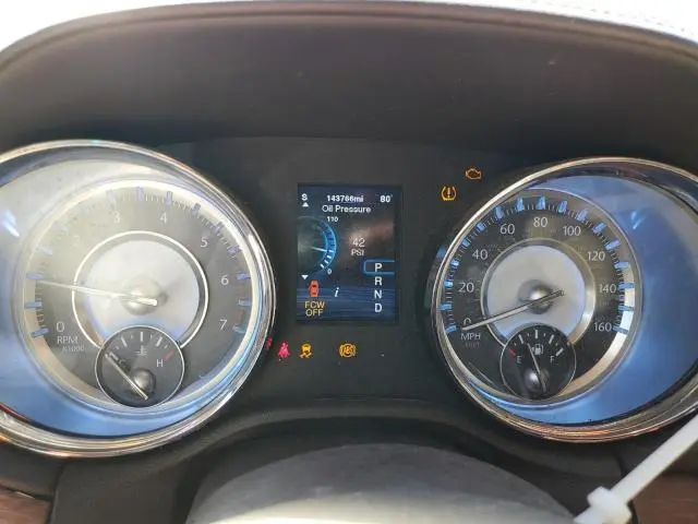 2012 CHRYSLER 300C LUXURY  