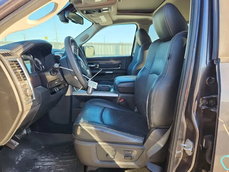 2015 RAM 1500 LARAMIE  