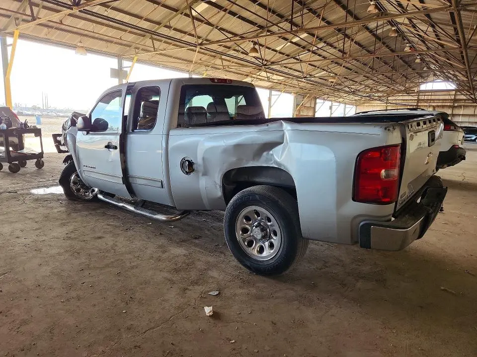 2011 CHEVROLET SILVERADO C1500 LS  