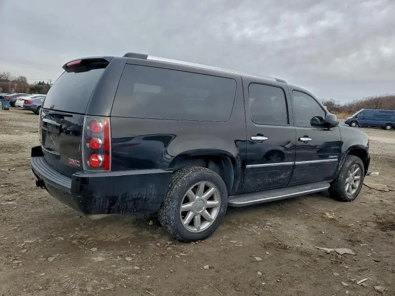 2010 GMC YUKON   