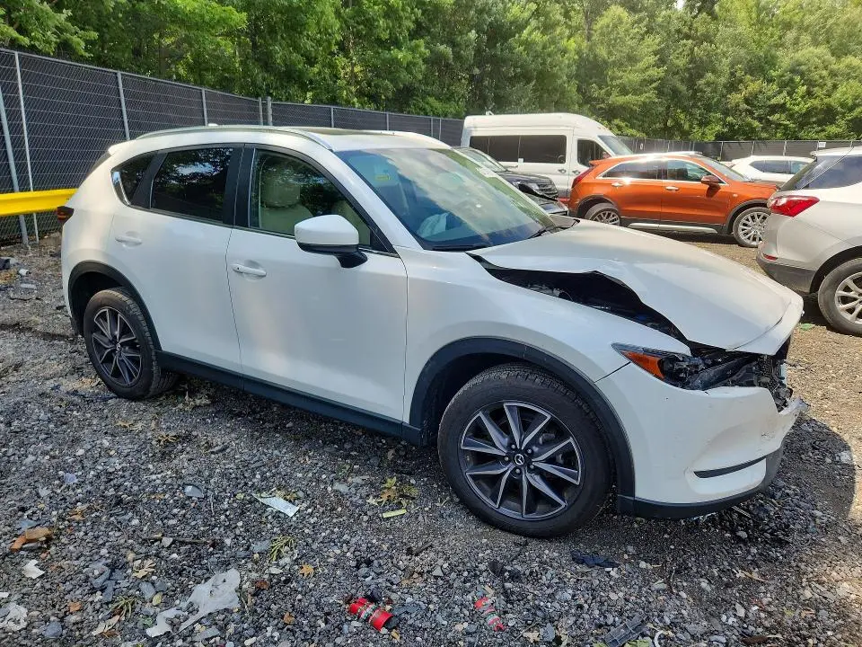 2018 MAZDA CX-5 TOURING  