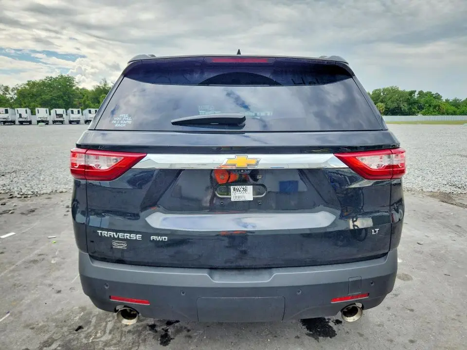 2019 CHEVROLET TRAVERSE LT  