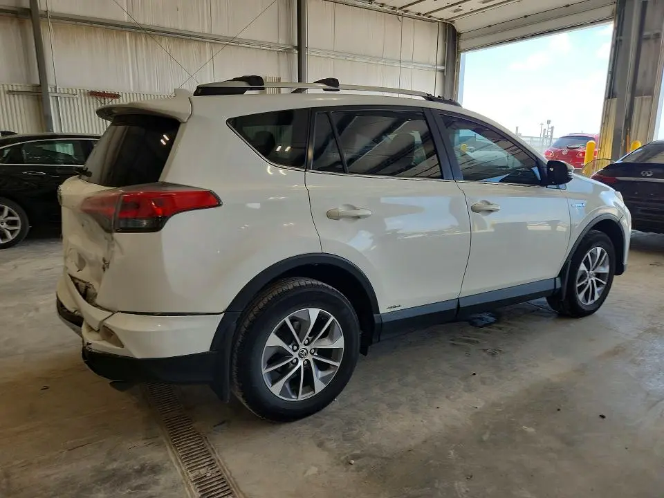 2016 TOYOTA RAV4 HV XLE  