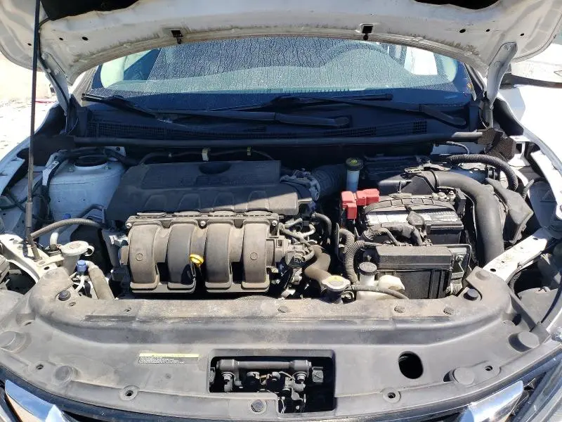 2016 NISSAN SENTRA SR  