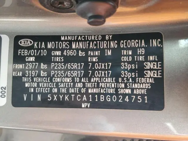 2011 KIA SORENTO BASE  