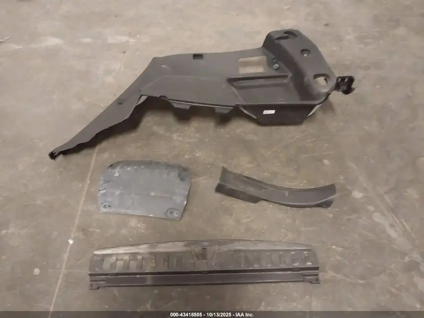 2023 CHEVROLET EQUINOX AWD PREMIER