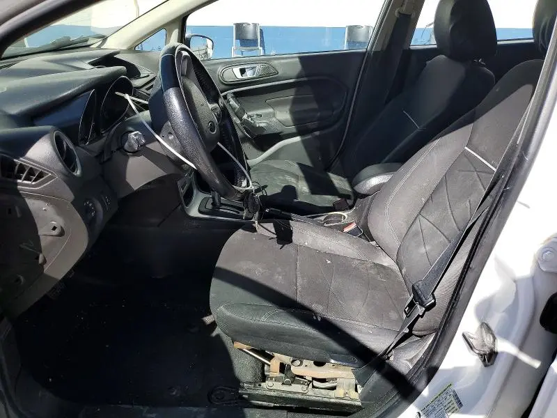 2014 FORD FIESTA SE  
