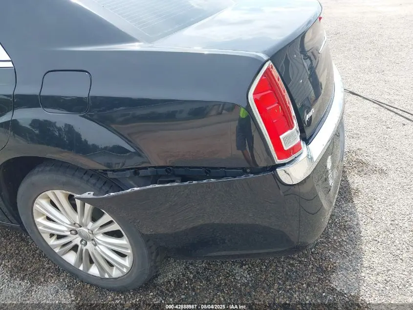 2014 CHRYSLER 300  