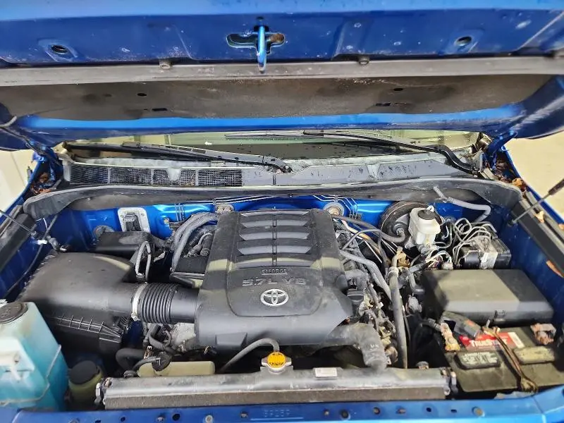 2017 TOYOTA TUNDRA SR5  