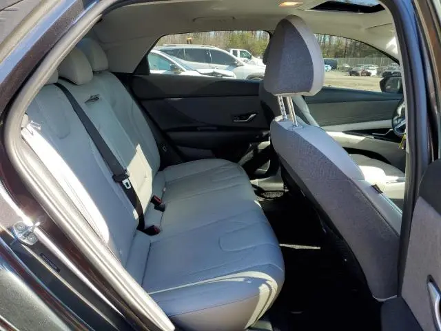 2021 HYUNDAI ELANTRA LIMITED