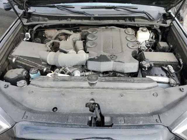 2024 TOYOTA 4RUNNER SR5/SR5 PREMIUM  