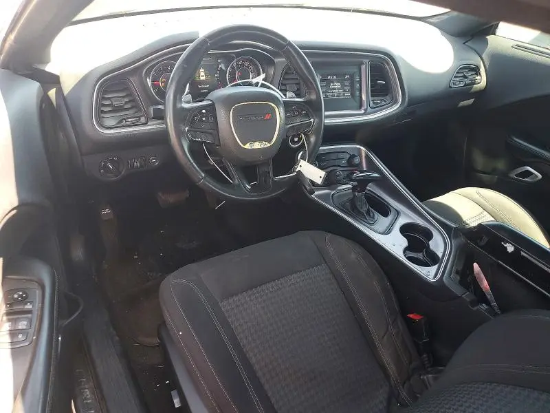 2015 DODGE CHALLENGER SXT  