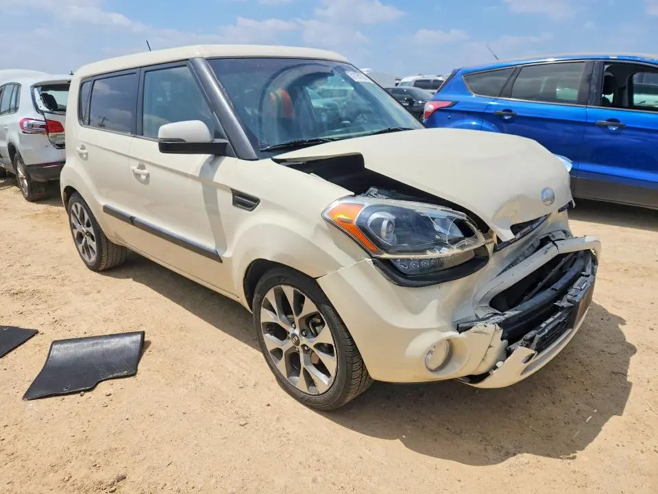 2013 KIA SOUL !  