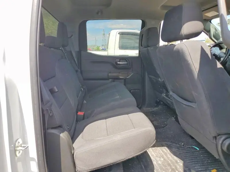 2021 CHEVROLET SILVERADO K1500 RST  