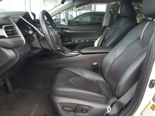2018 TOYOTA CAMRY XSE  