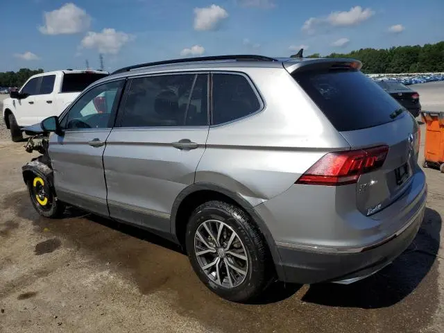 2020 VOLKSWAGEN TIGUAN SE  