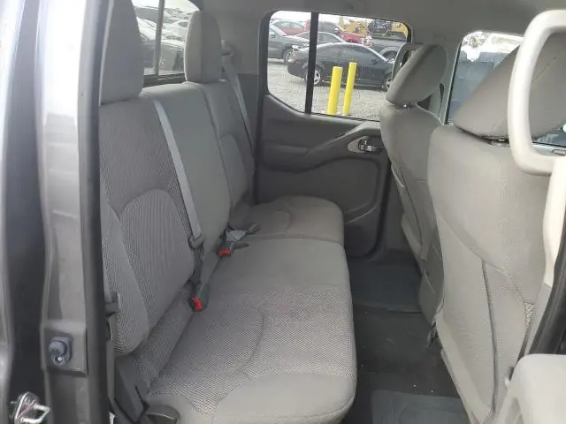 2019 NISSAN FRONTIER S  