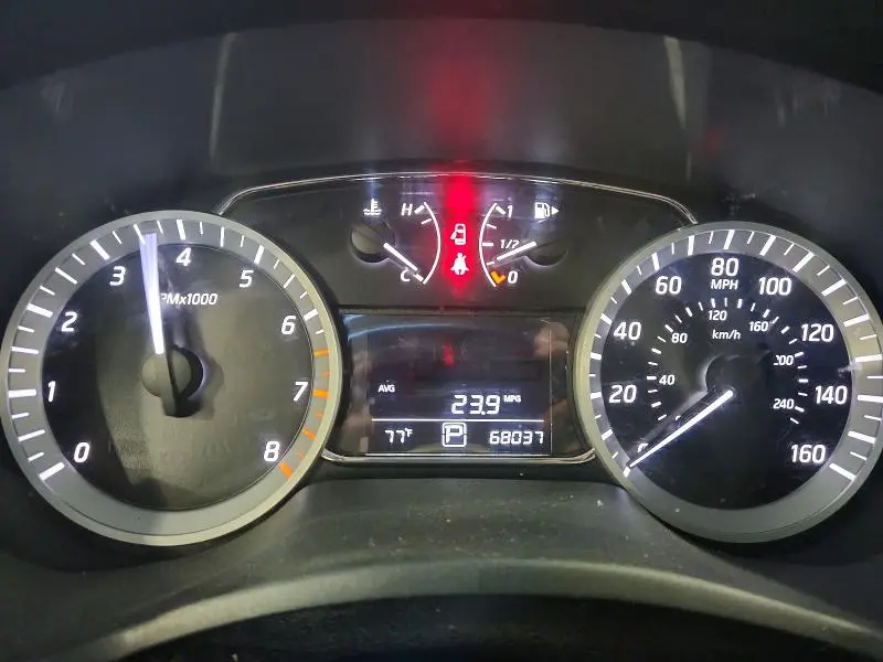 2015 NISSAN SENTRA SL  