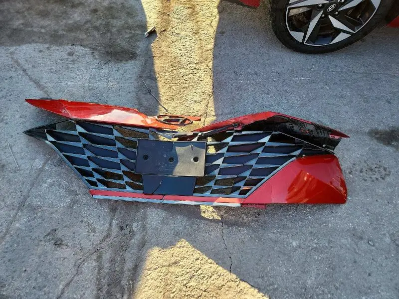 2022 HYUNDAI ELANTRA LIMITED  