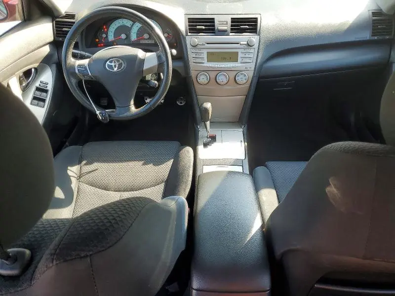 2010 TOYOTA CAMRY SE  