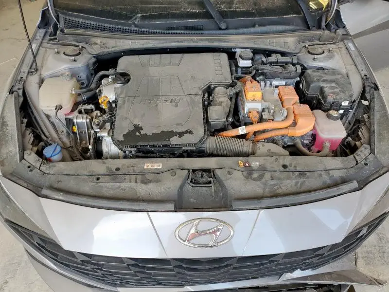 2022 HYUNDAI ELANTRA BLUE