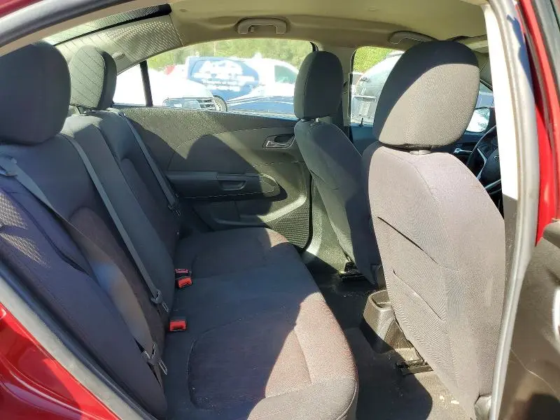 2020 CHEVROLET SONIC LT  