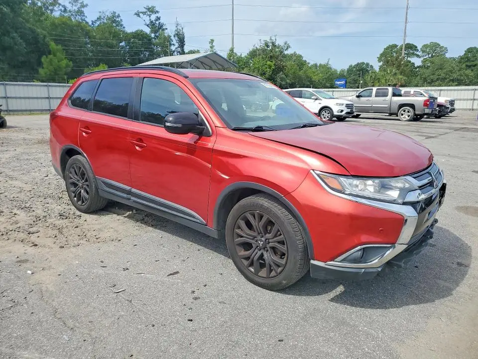 2018 MITSUBISHI OUTLANDER SE  