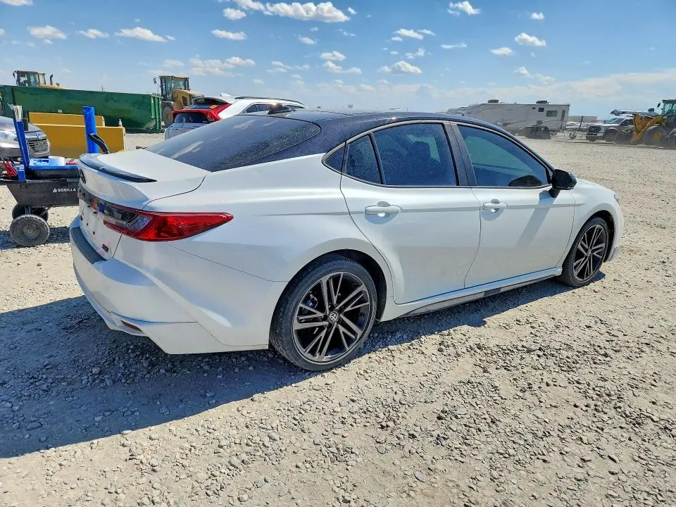 2025 TOYOTA CAMRY XSE  