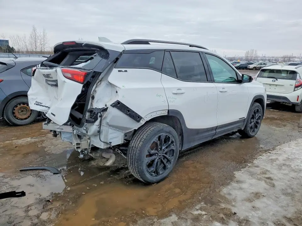 2021 GMC TERRAIN SLE  