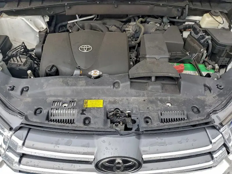 2018 TOYOTA HIGHLANDER LIMITED PLATINUM  