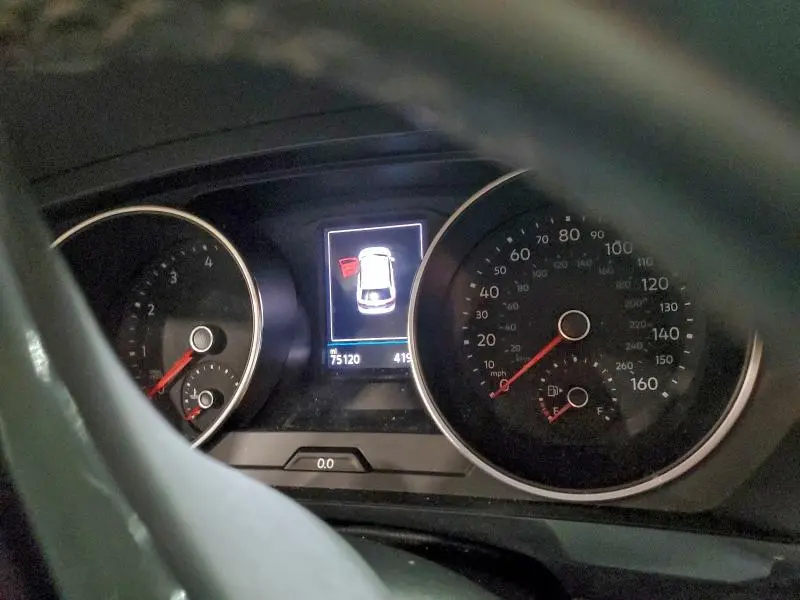 2019 VOLKSWAGEN TIGUAN SE  